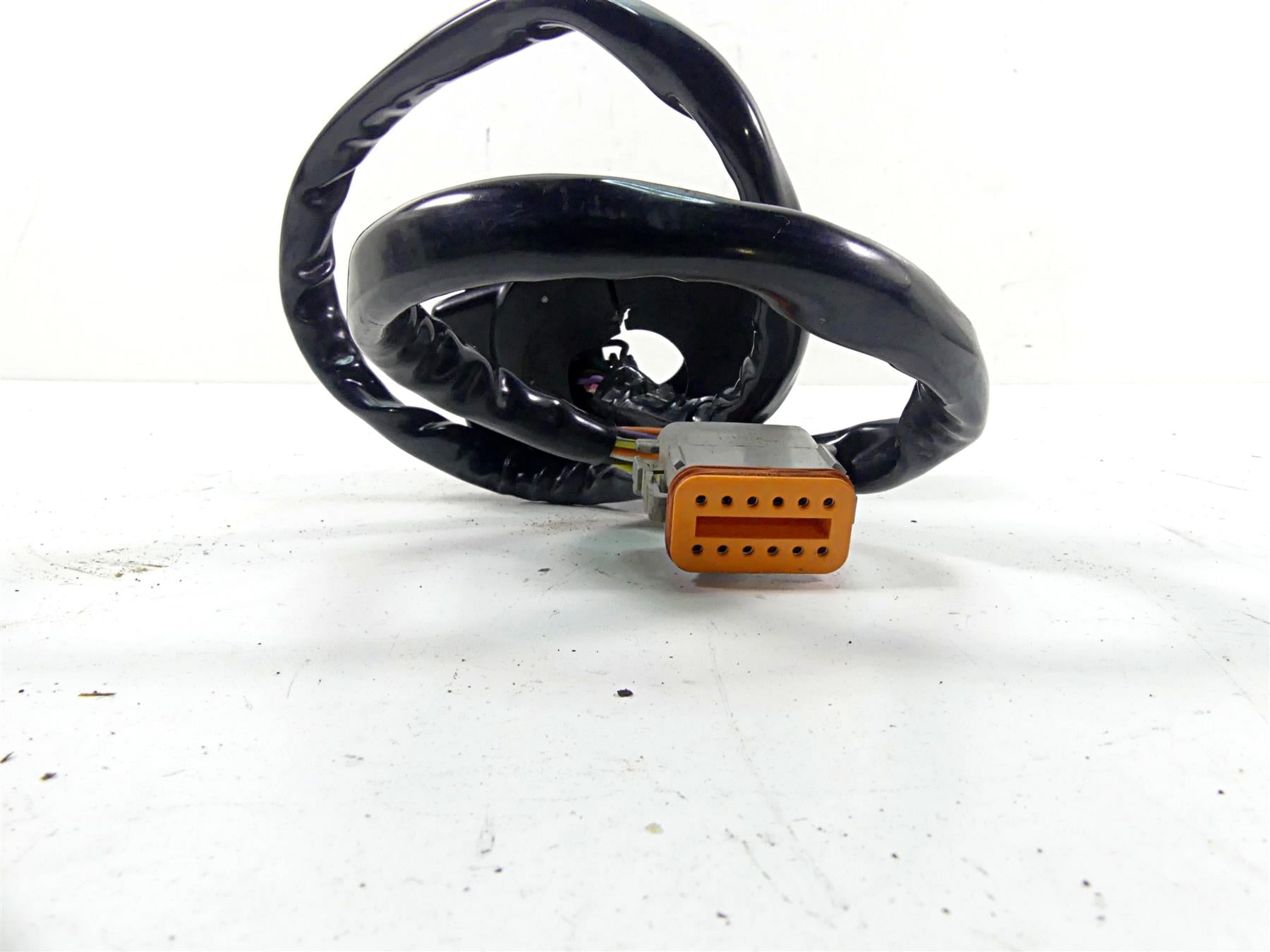 2004 Harley Touring FLHTCUI Electra Glide Left Hand Control Switch 71685-06A {{ shop.shopifyCountryName }} - Mototech271