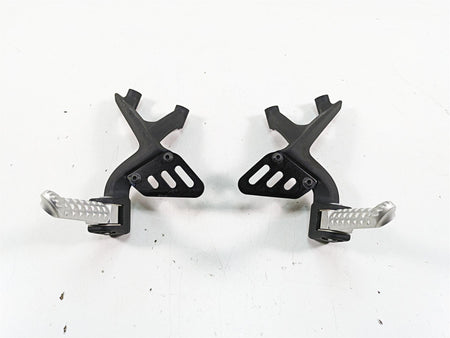 2020 Aprilia Tuono V4 Factory Passenger Footpeg Foot Peg Set 2B005866 2B005867 {{ shop.shopifyCountryName }} - Mototech271