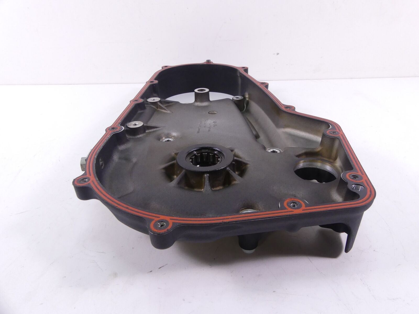 2017 Harley FXDLS 110 Dyna Low Rider Inner Primary Drive Clutch Cover 60681-06C {{ shop.shopifyCountryName }} - Mototech271