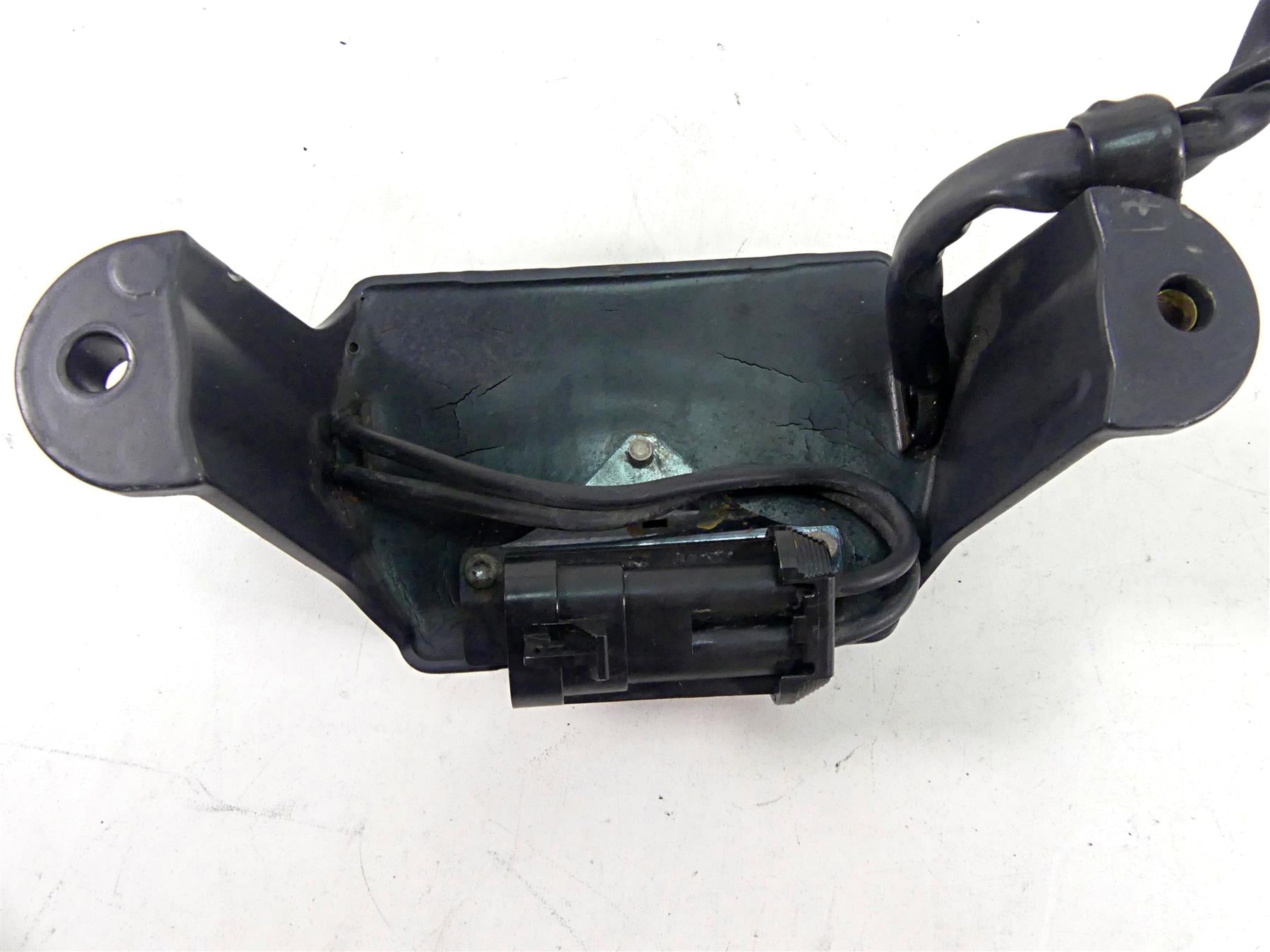 2004 Harley Touring FLHTCUI Electra Glide Rectifier Voltage Regulator 74505-04 {{ shop.shopifyCountryName }} - Mototech271