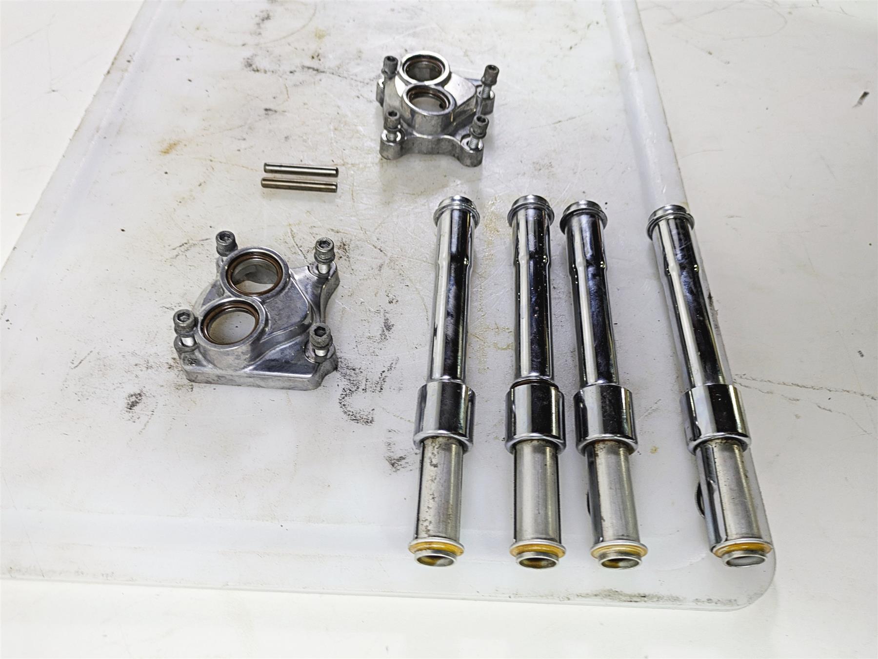 2015 Harley FXDF Dyna Fat Bob Push Rod & Lifter Cover Set 17965-99 17967-99 {{ shop.shopifyCountryName }} - Mototech271