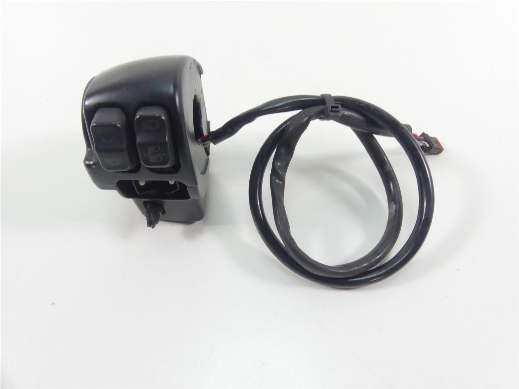 2019 Harley Softail FLSB Sport Glide Left Hand Control Switch -Parts 71500288 {{ shop.shopifyCountryName }} - Mototech271