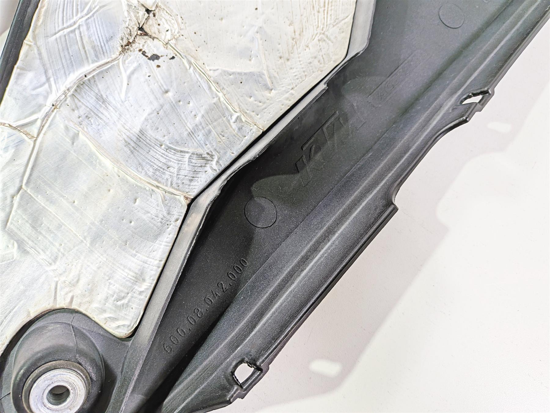2005 KTM 950 LC8 Adventure Rear Tail Side Cover Fairings 60008041000 60008042000 {{ shop.shopifyCountryName }} - Mototech271