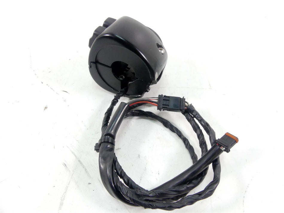 2017 Harley Softail FXSB Breakout Left Hand Control Switch -Read 71500292 {{ shop.shopifyCountryName }} - Mototech271