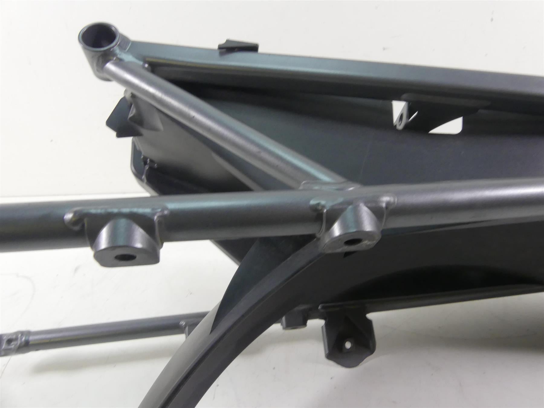 2017 BMW R1200GS GSW K50 Straight Subframe Sub Frame Inner Fender 46518354222 {{ shop.shopifyCountryName }} - Mototech271