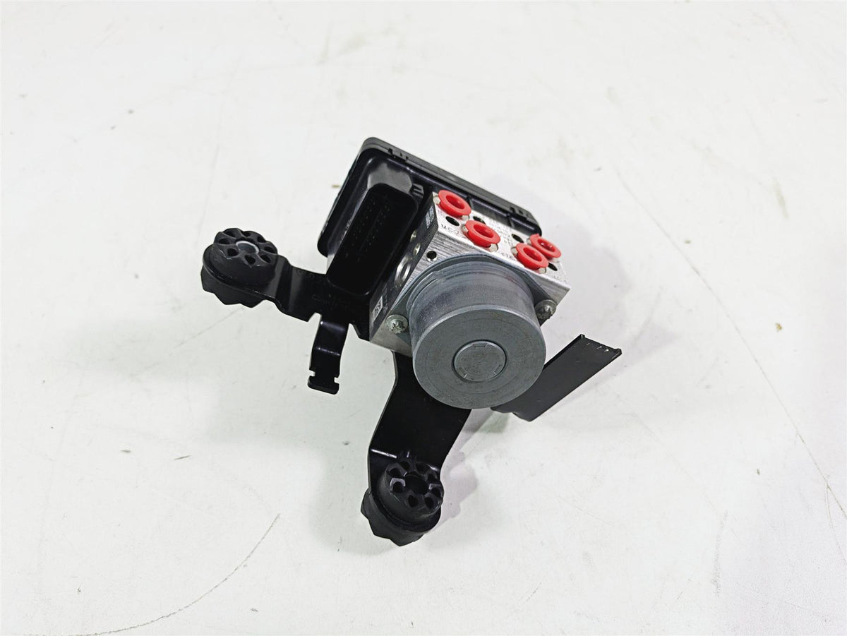 2016 BMW F800R K73 Abs Brake Module Unit Module Pump 8556198 34518546851 {{ shop.shopifyCountryName }} - Mototech271