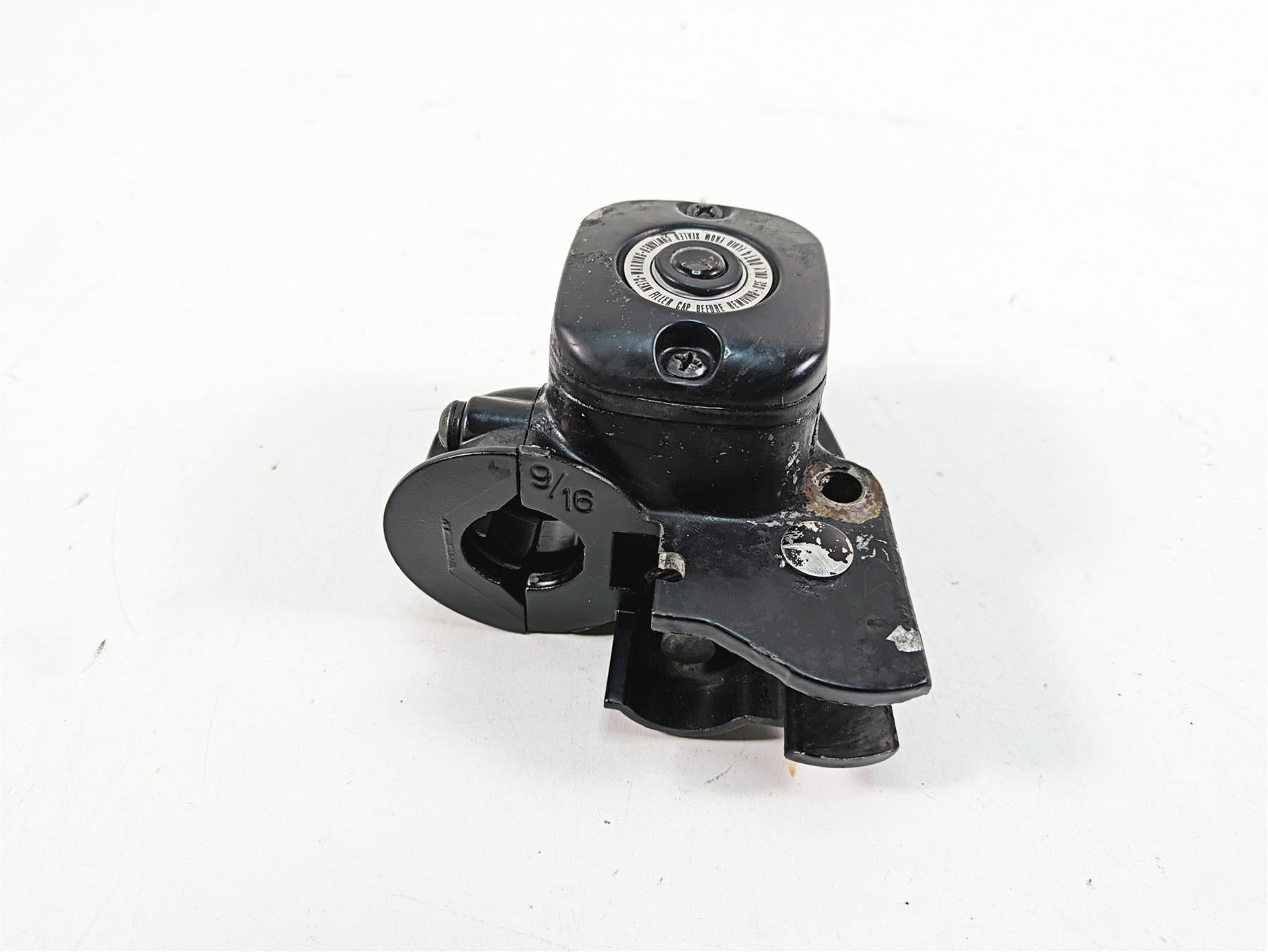 2009 Harley Softail FLSTSB Cross Bones Front Master Cylinder 9/16 45019-08C {{ shop.shopifyCountryName }} - Mototech271