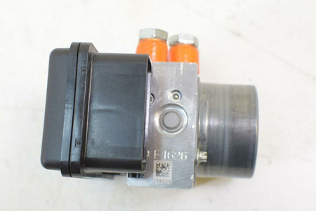 2017 KTM Duke 390 Abs Brake Module Pump 93342031000 {{ shop.shopifyCountryName }} - Mototech271
