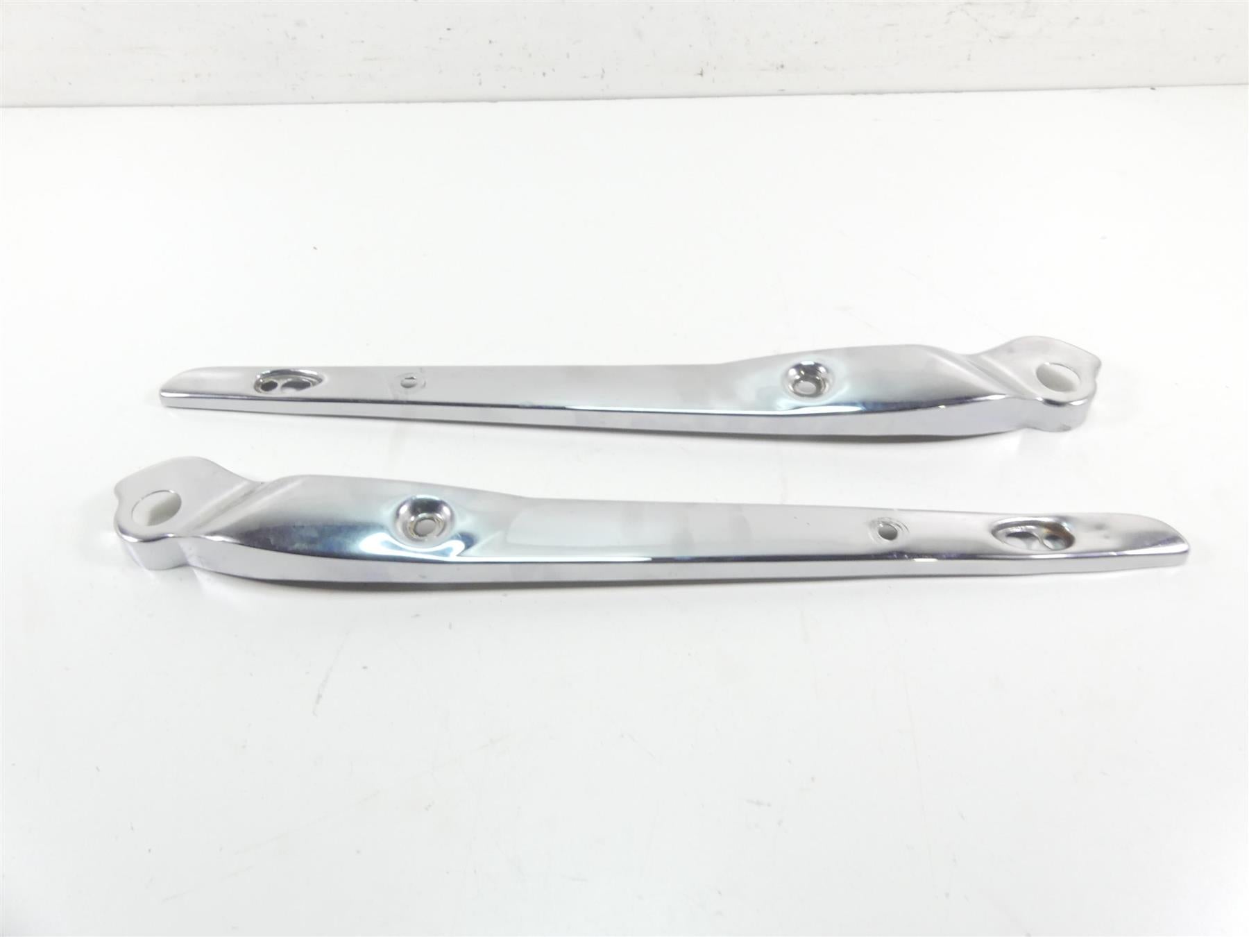 2014 Harley FXDF Dyna Fat Bob Rear Chrome Fender Struts Braces 59281-08 59410-08 {{ shop.shopifyCountryName }} - Mototech271