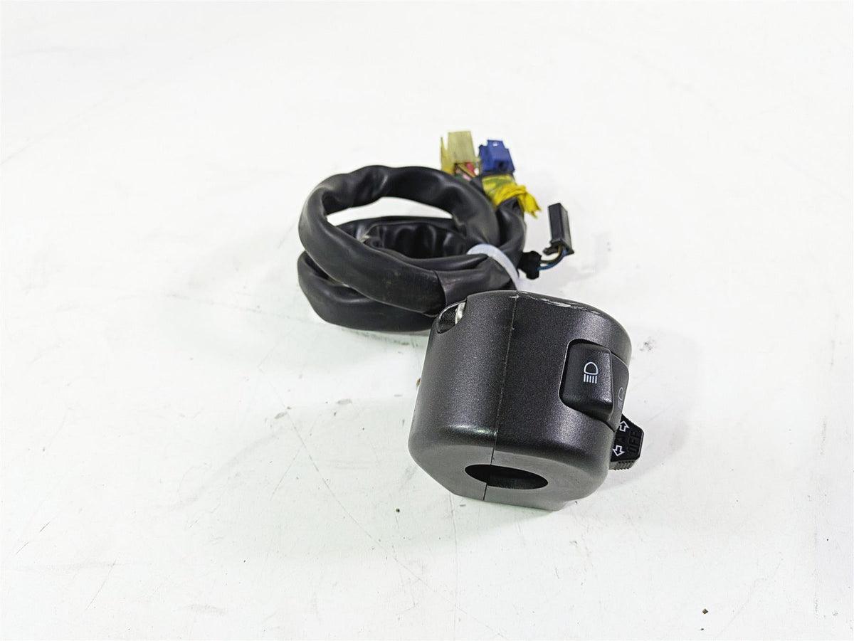 2008 Yamaha XVS1300 V-Star Tourer Left Hand Control Switch 3D8-83973-00-00 {{ shop.shopifyCountryName }} - Mototech271