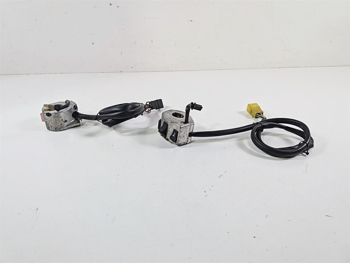 2001 Suzuki VZ800 Marauder Hand Control Switch Set 37200-48E30 37400-48E10 {{ shop.shopifyCountryName }} - Mototech271