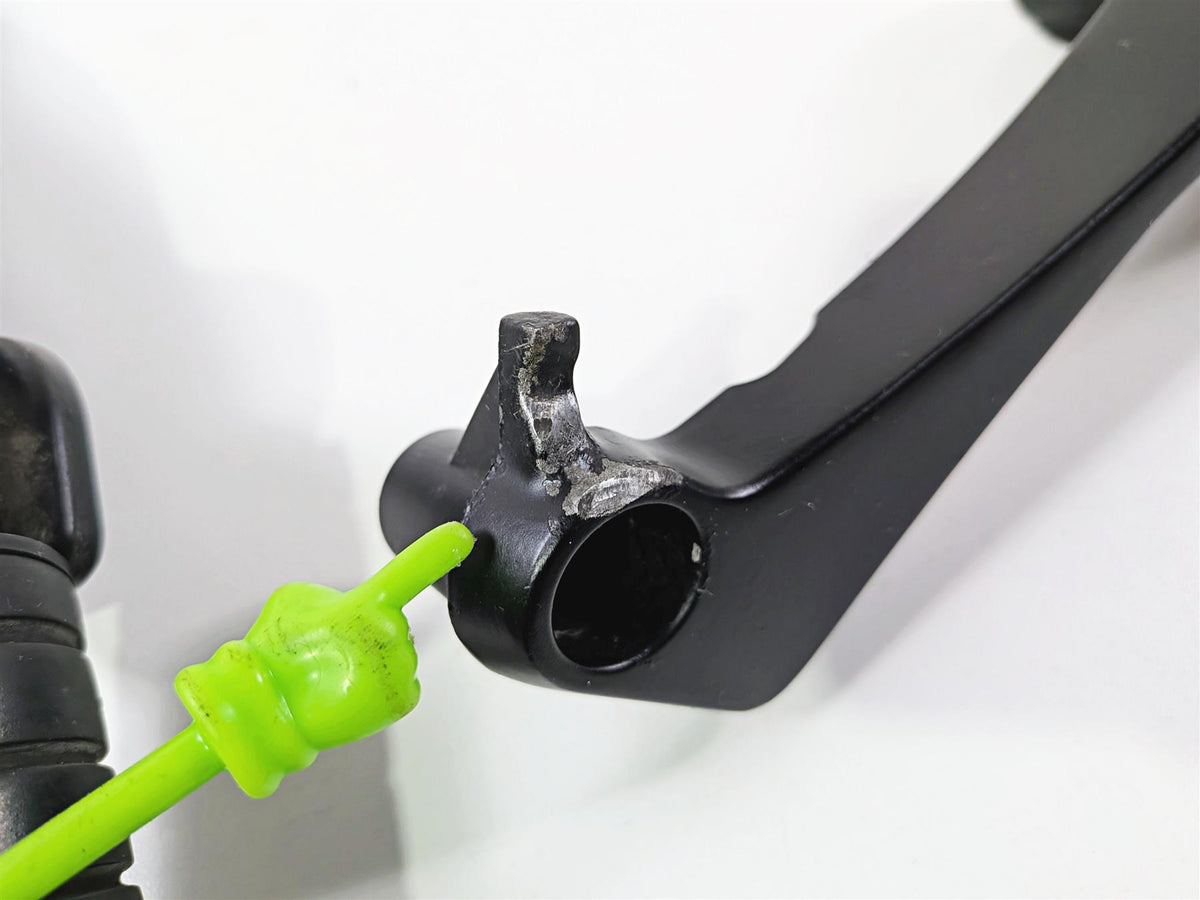 2016 Victory Cross Country Rear Passenger Footpeg Set 5136384 5136385 {{ shop.shopifyCountryName }} - Mototech271