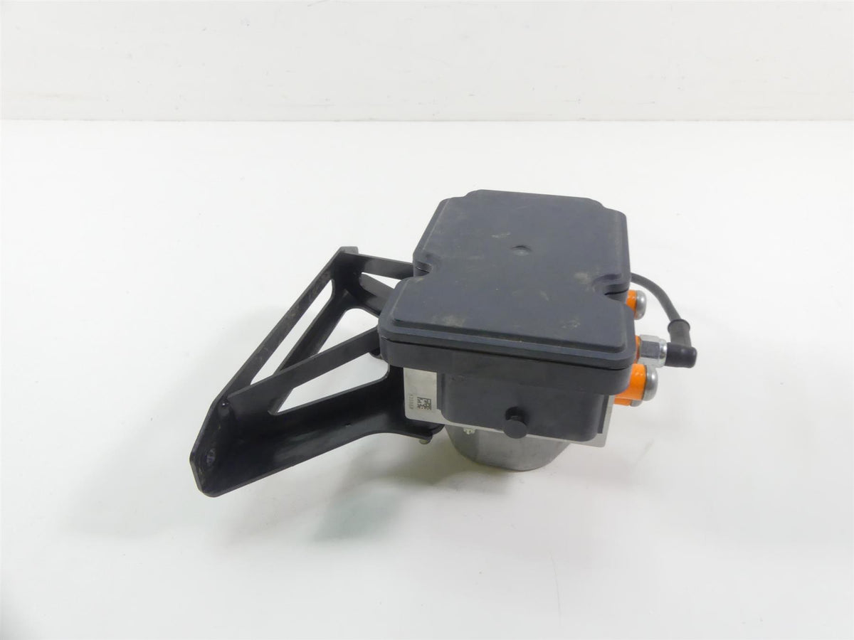 2019 KTM 1290R Super Adventure Abs Brake Pump Module 60742031100 {{ shop.shopifyCountryName }} - Mototech271