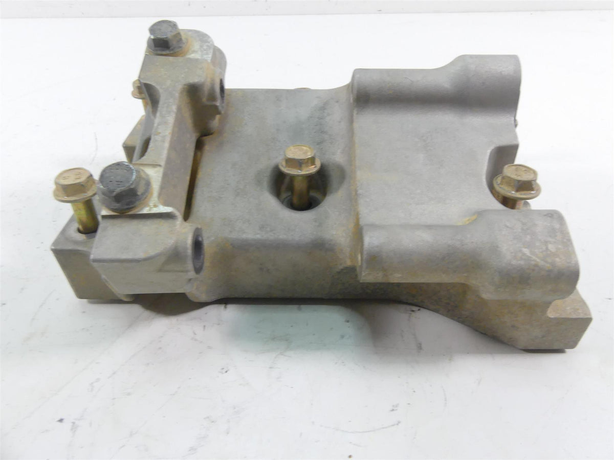 2021 Polaris RZR XP 1000 EPS Engine Gearcase Mount Bracket 5143718 5634645 {{ shop.shopifyCountryName }} - Mototech271
