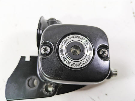 2015 Harley FXDL Dyna Low Rider Front Brake Master Cylinder 11/16 45170-08F {{ shop.shopifyCountryName }} - Mototech271