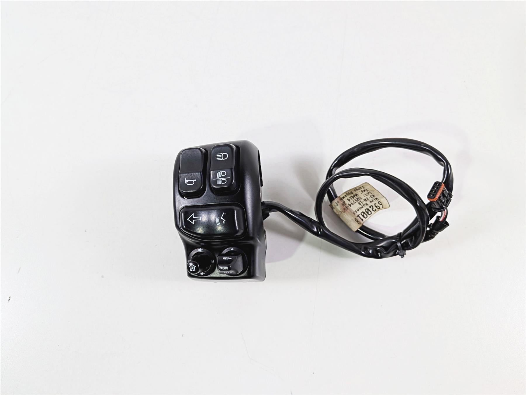 2018 Harley FLHTCU Touring Electra Glide Left Control Switch - Read 71500128-Mototech271