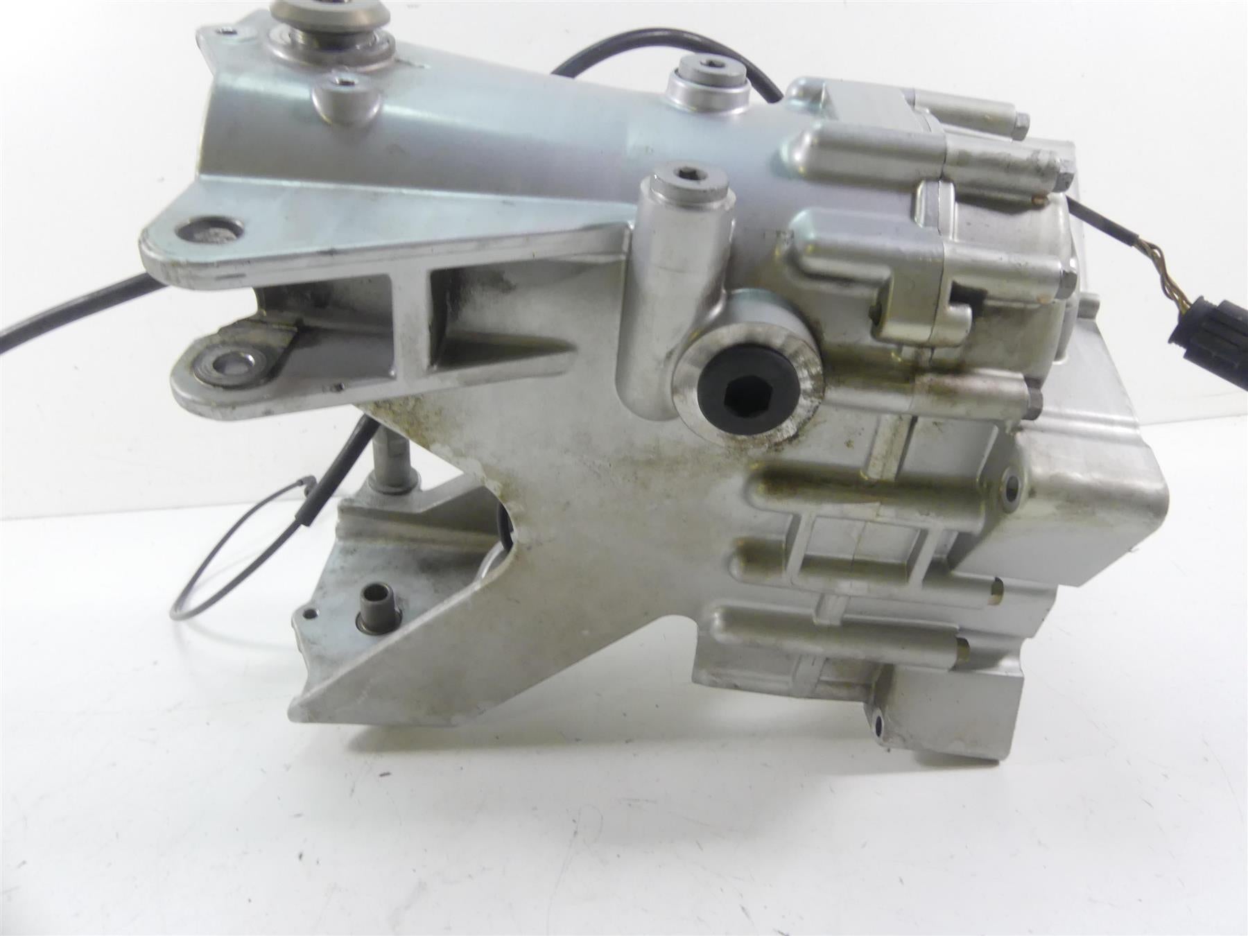 2003 BMW R1150 GS R21 6-Speed Transmission Gear Box 41K - JAG 23212332967 {{ shop.shopifyCountryName }} - Mototech271