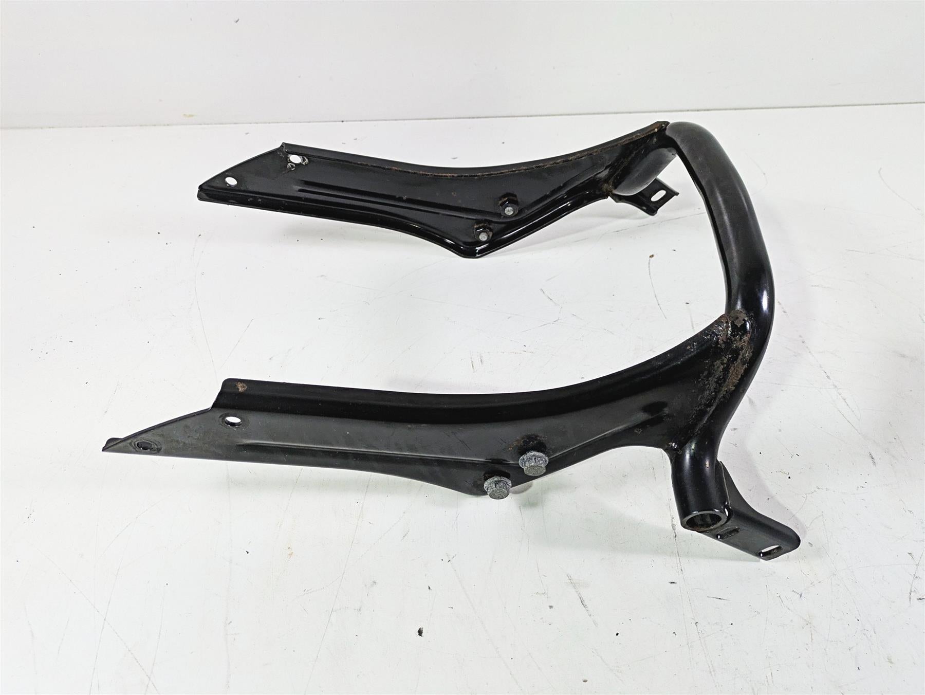 2018 Indian Chieftain Limited Rear Fender Metal Support 1023005 | Mototech271