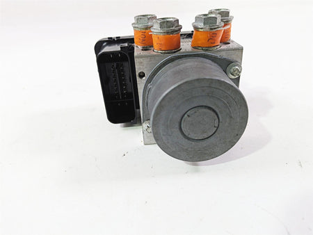 2016 Harley FXDWG Dyna Wide Glide Abs Brake Pump Module 48341-12 48340-12 {{ shop.shopifyCountryName }} - Mototech271