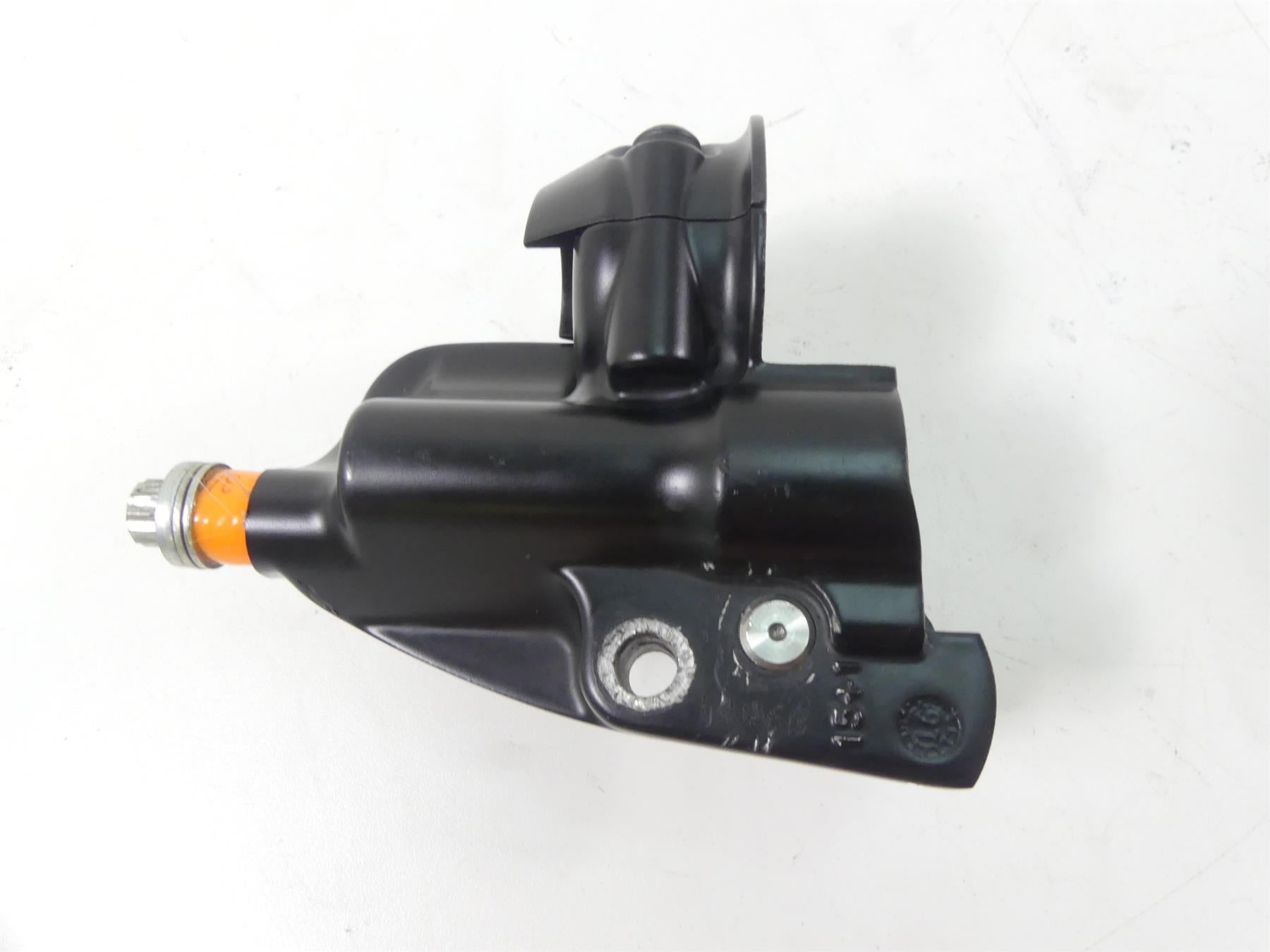 2016 Harley FXDLS Dyna Low Rider Front 11/16 Brake Master Cylinder 41700456 {{ shop.shopifyCountryName }} - Mototech271