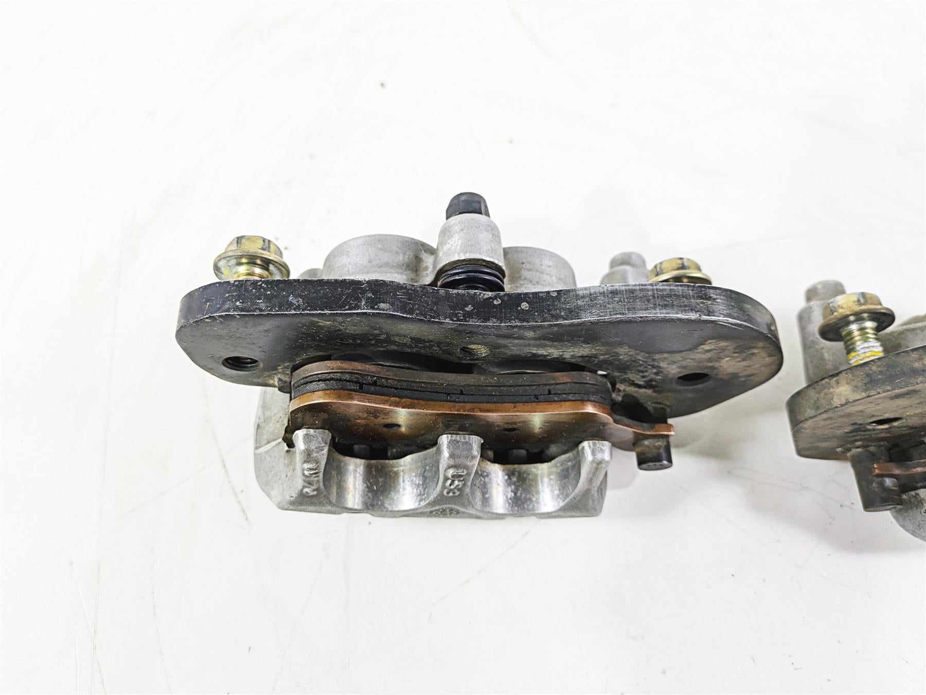 2018 Can Am Maverick X3 XRC Turbo R Front Brake Caliper Set 705601462 705601463 {{ shop.shopifyCountryName }} - Mototech271