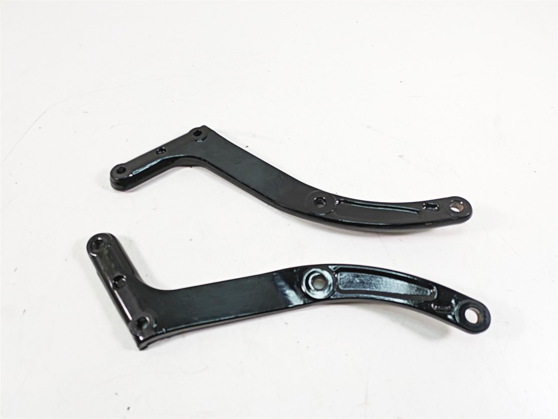 2009 Harley Softail FLSTSB Cross Bones Rear Frame Fender Supports 47809-08BHP {{ shop.shopifyCountryName }} - Mototech271