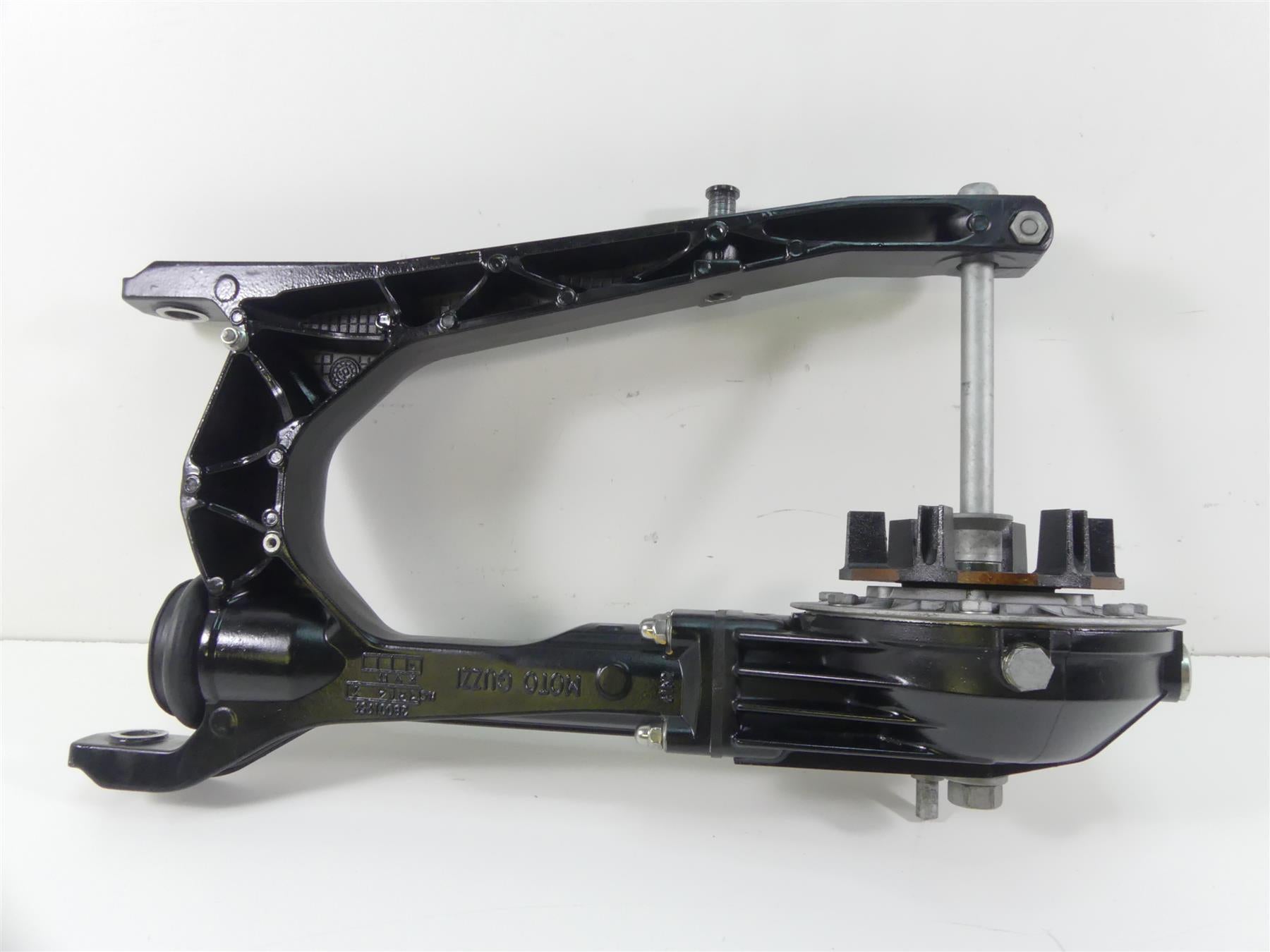 2016 Moto Guzzi V7 II Special 750 Rear Differential Swingarm Shaft - 4k 9766085 {{ shop.shopifyCountryName }} - Mototech271