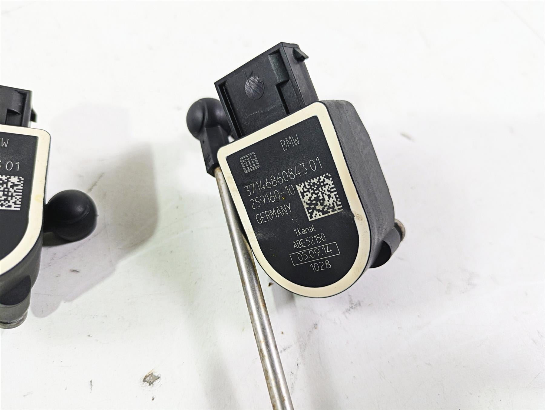 2015 BMW R1200GS Adv K51 Front & Rear Leveling Sensor 37146860843 37146870000 {{ shop.shopifyCountryName }} - Mototech271