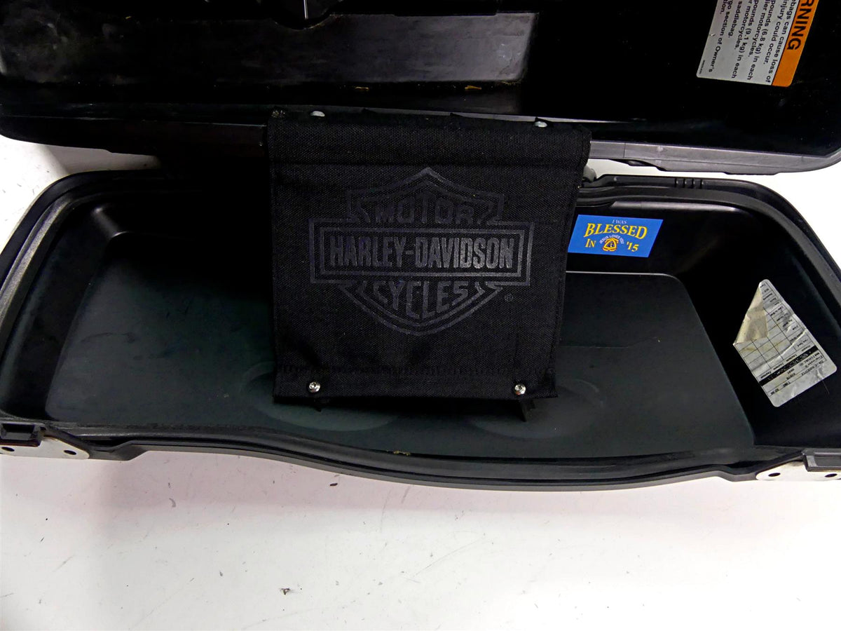 2011 Harley Touring FLTRX Road Glide Right Saddlebag Saddle Bag 90752-93 {{ shop.shopifyCountryName }} - Mototech271