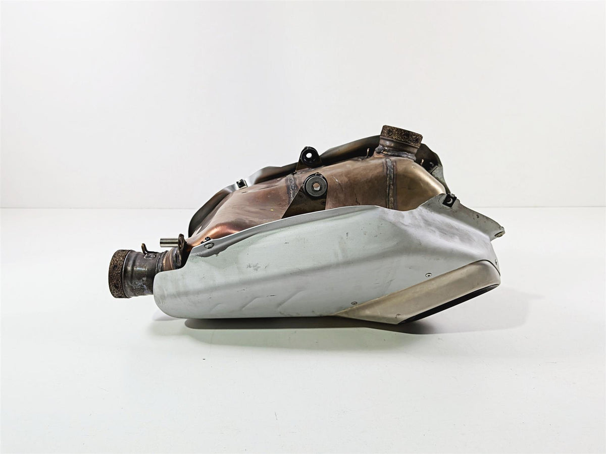 2019 Ducati Panigale V4S V4 S Corse Exhaust Muffler Pipe Silencer 57414344A {{ shop.shopifyCountryName }} - Mototech271