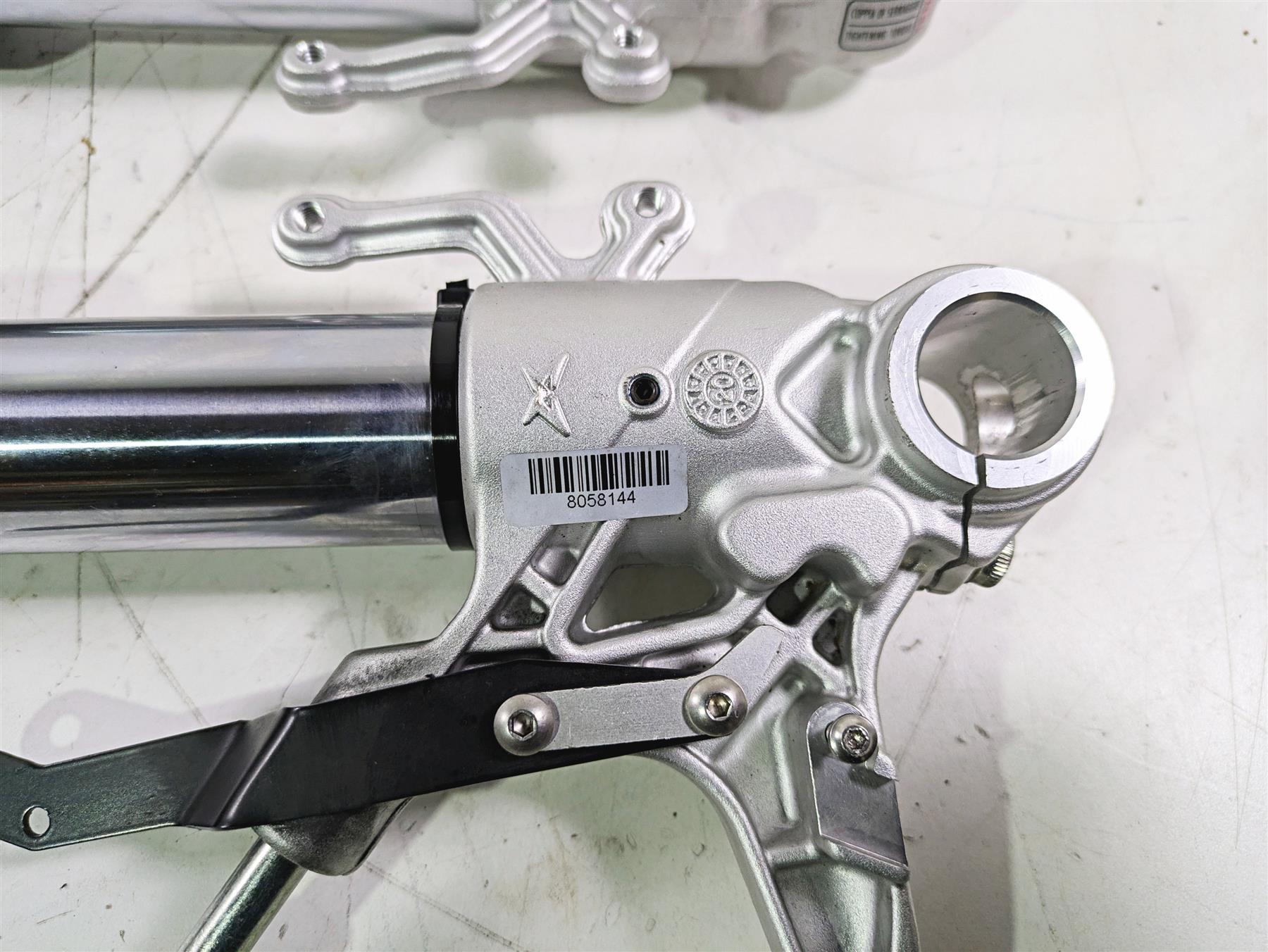 2022 MV Agusta F3 800 Rosso Marzocchi Front Fork Legs BENT 80A0C6996 80A0C6997 {{ shop.shopifyCountryName }} - Mototech271