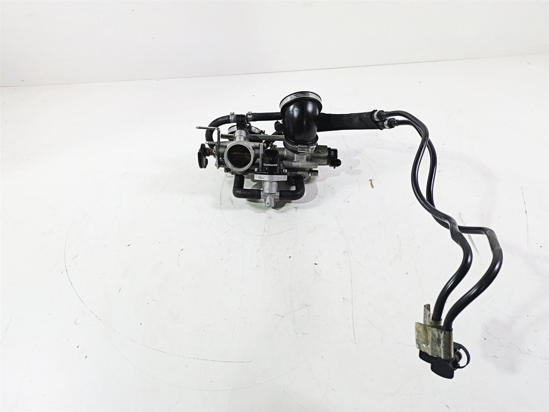 2009 Ducati Monster 1100 S Throttle Body Fuel Injection -Clean 28240831A {{ shop.shopifyCountryName }} - Mototech271