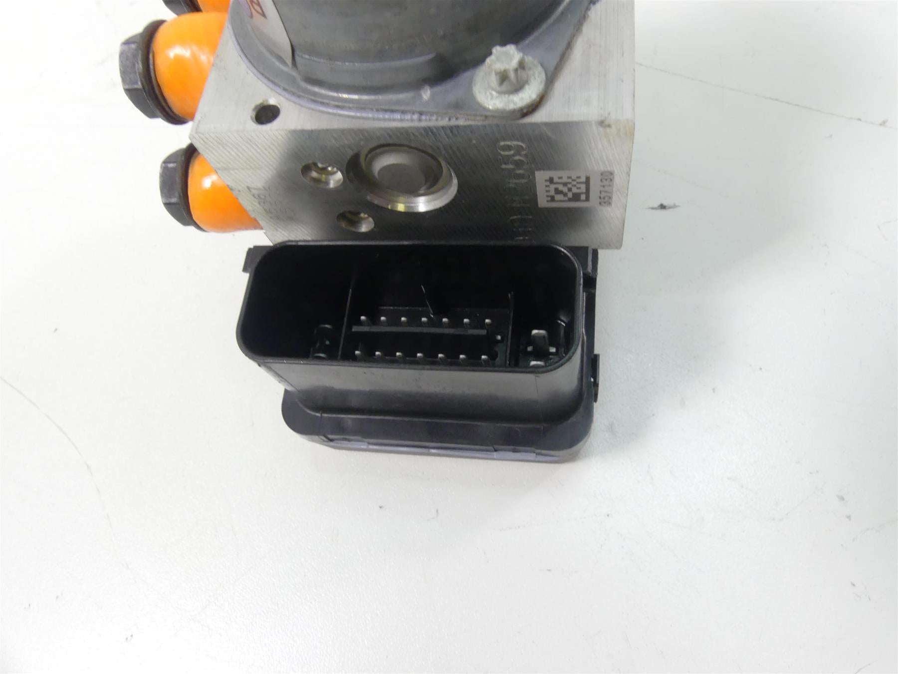 2018 Mv Agusta F3 800 RC Abs Brake Pump Module Unit 8000B9884 {{ shop.shopifyCountryName }} - Mototech271