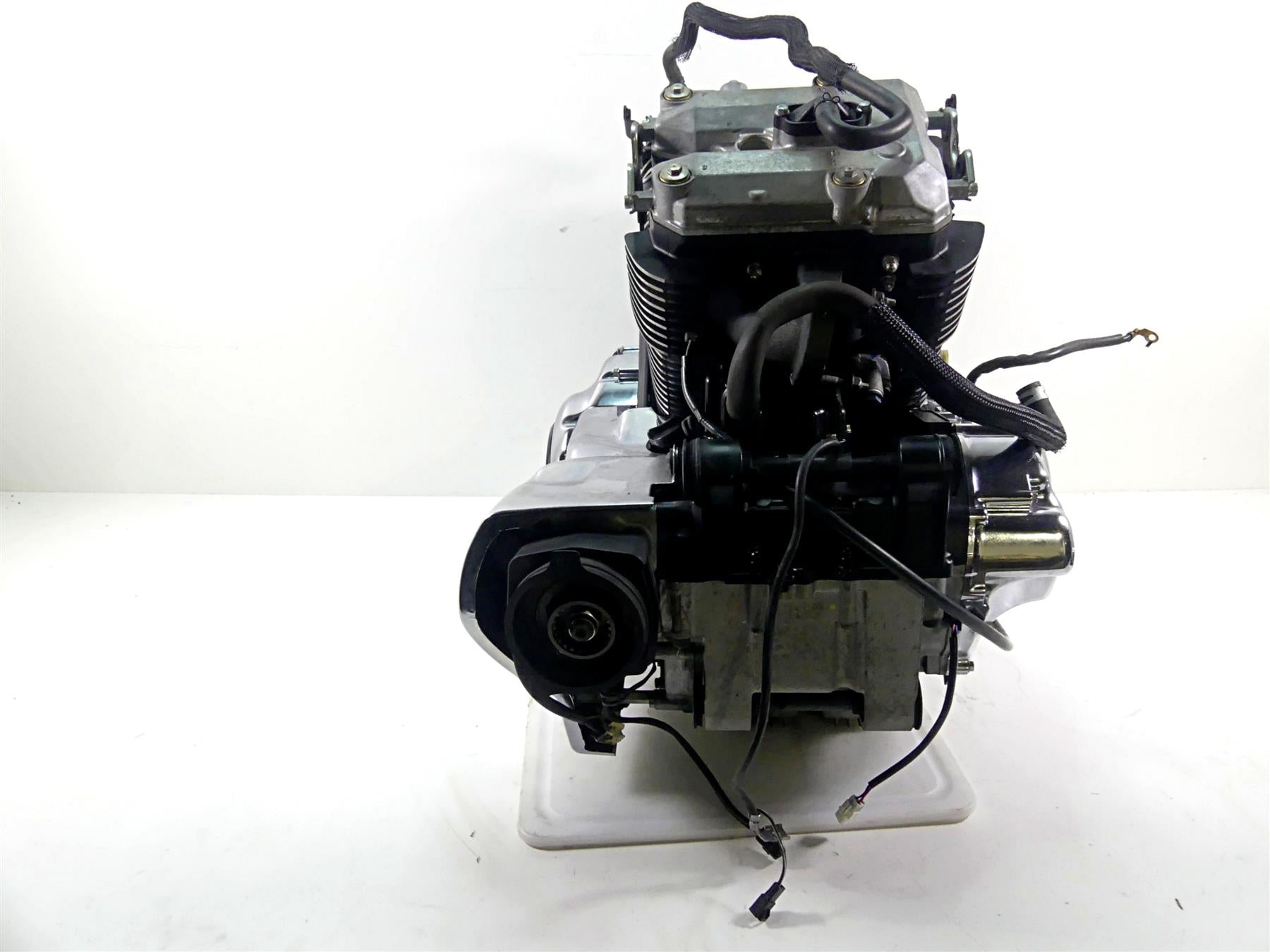 2008 Suzuki M109R VZR1800 Running Engine Motor Transmission 24k -Vid 11300-48862 {{ shop.shopifyCountryName }} - Mototech271