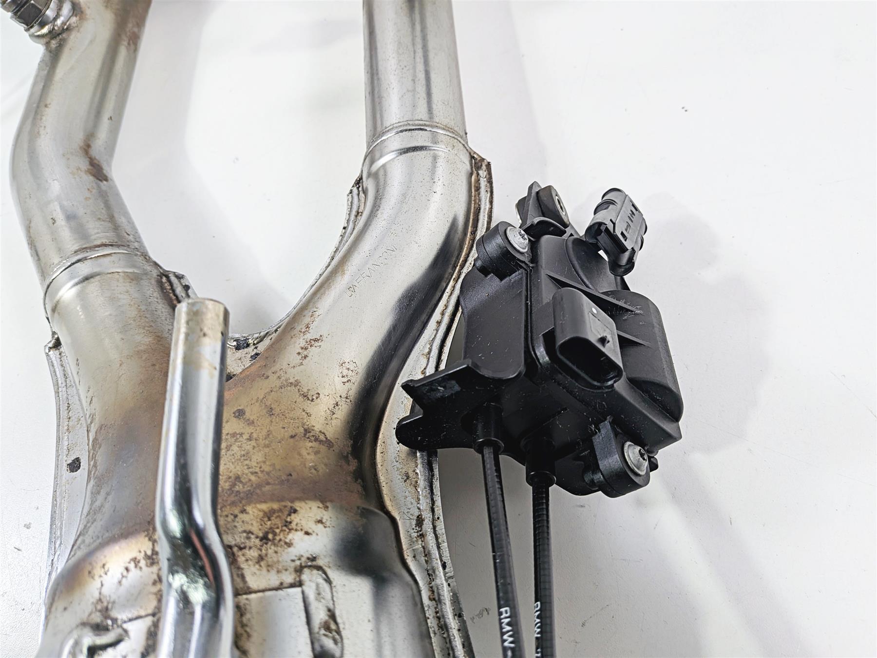 2016 BMW R1200RT RT RTW K52 Exhaust Header Manifold & Servo No Dents 18518555270 {{ shop.shopifyCountryName }} - Mototech271
