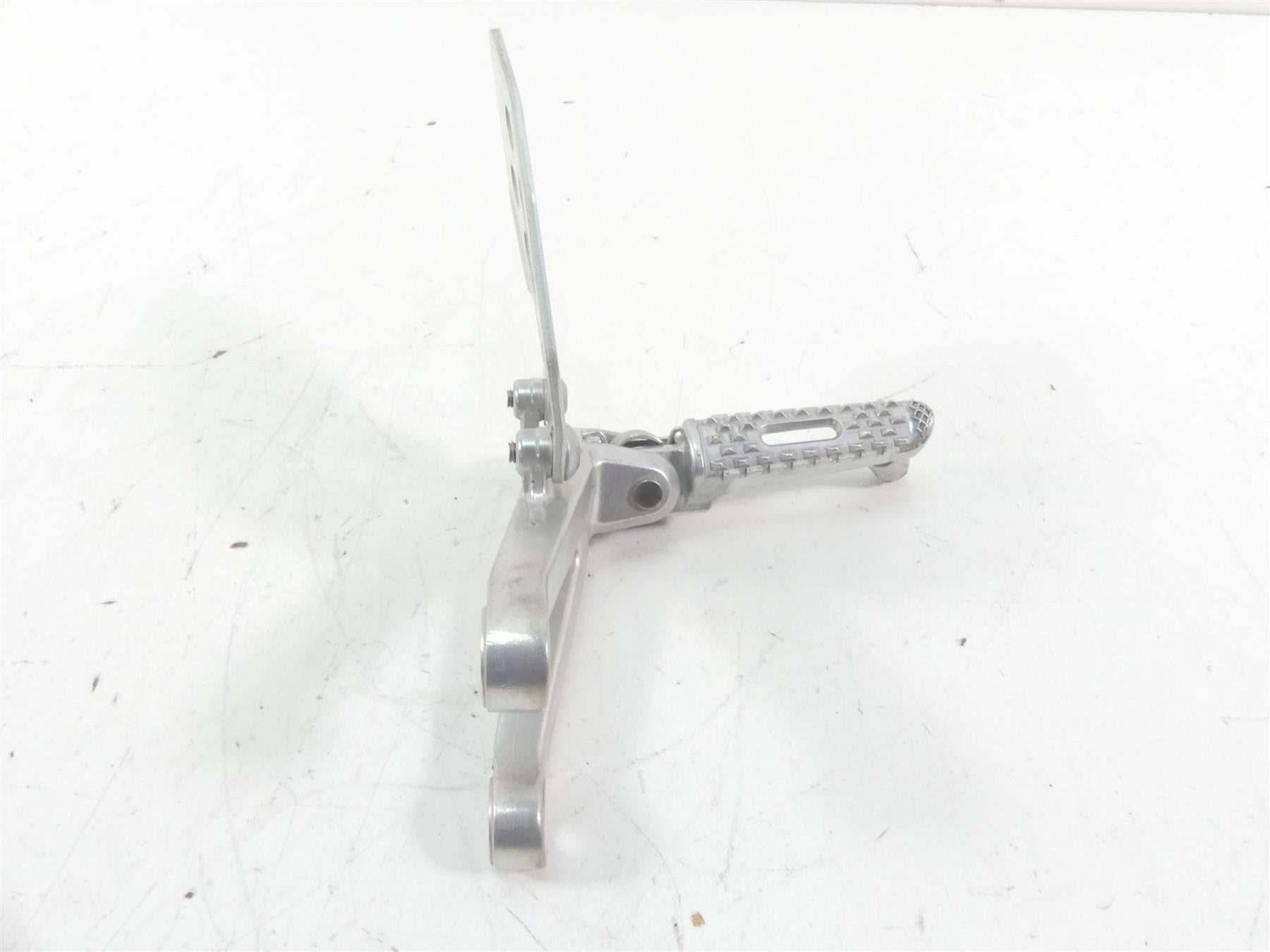 2021 Honda CBR600RR Front Left Rider Driver Footpeg Foot Peg 50700-MFJ-D00 {{ shop.shopifyCountryName }} - Mototech271
