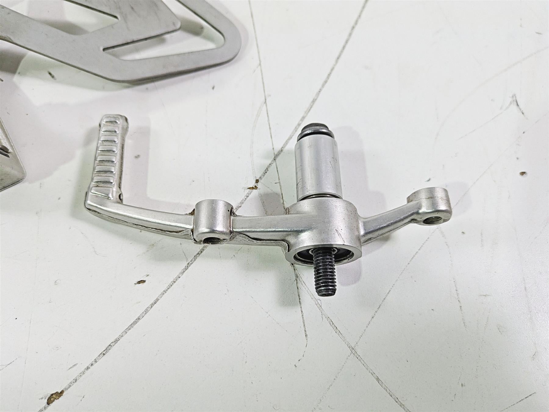 2017 BMW S1000RR K46 Left Foot Peg Set & Shifter Parts 46717728307 {{ shop.shopifyCountryName }} - Mototech271