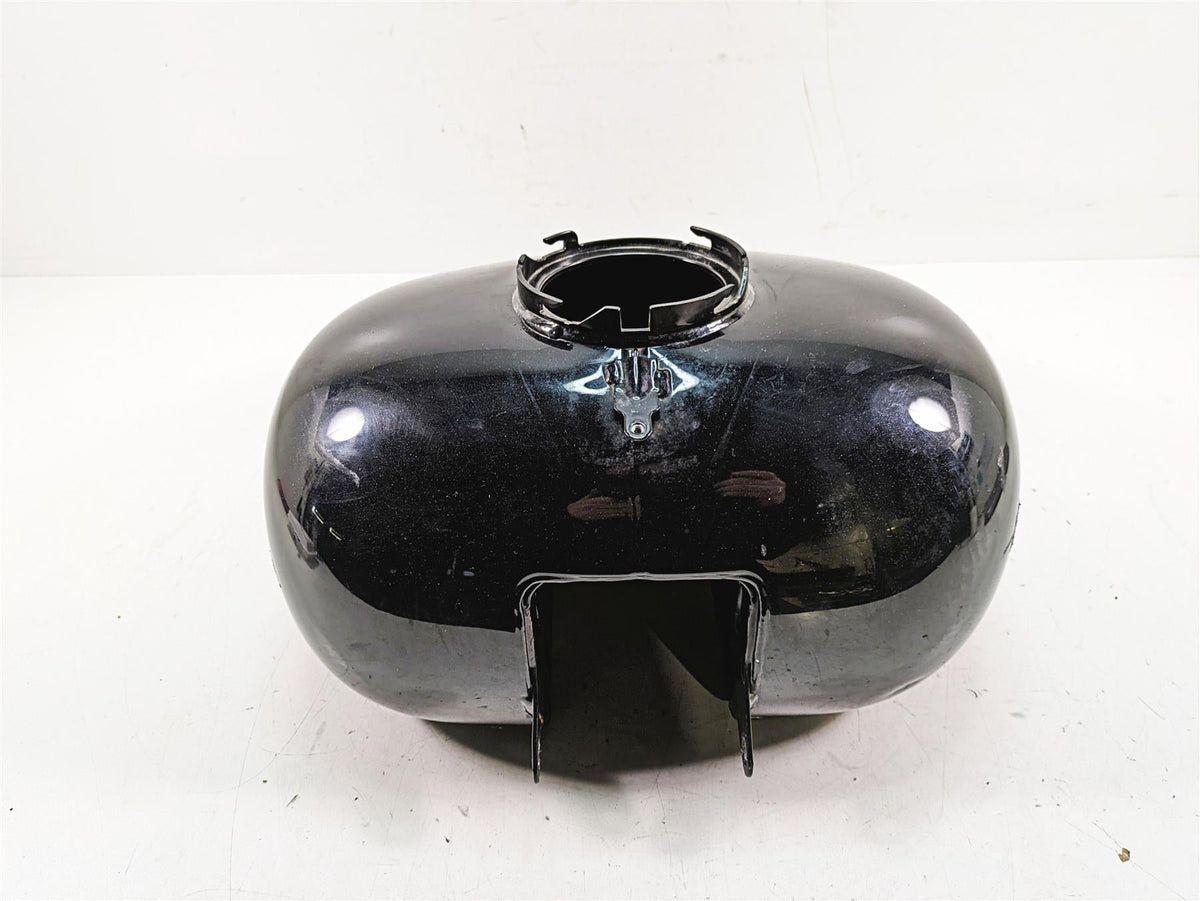 2013 Harley Touring FLHX Street Glide Fuel Gas Petrol Tank - Dented 61356-08 {{ shop.shopifyCountryName }} - Mototech271