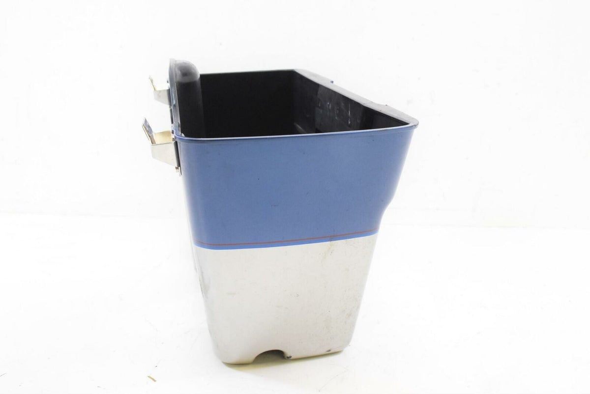 2005 Harley Touring FLHTCUI Electra Glide Left Saddlebag No Lid 90753-93 {{ shop.shopifyCountryName }} - Mototech271