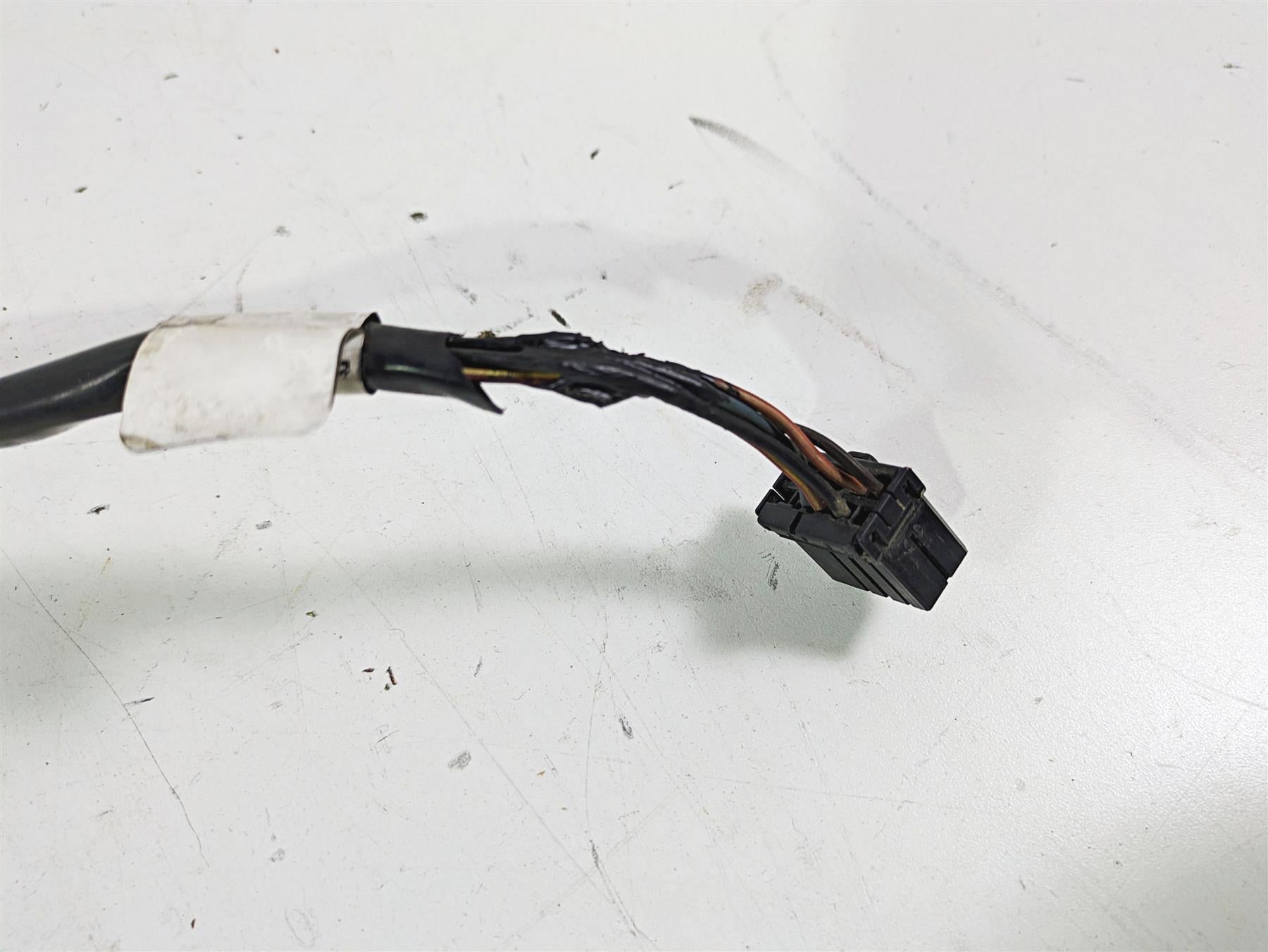 2003 Harley Touring FLHTCUI 100TH E-Glide Taillight & Wiring - Read 68713-94 {{ shop.shopifyCountryName }} - Mototech271