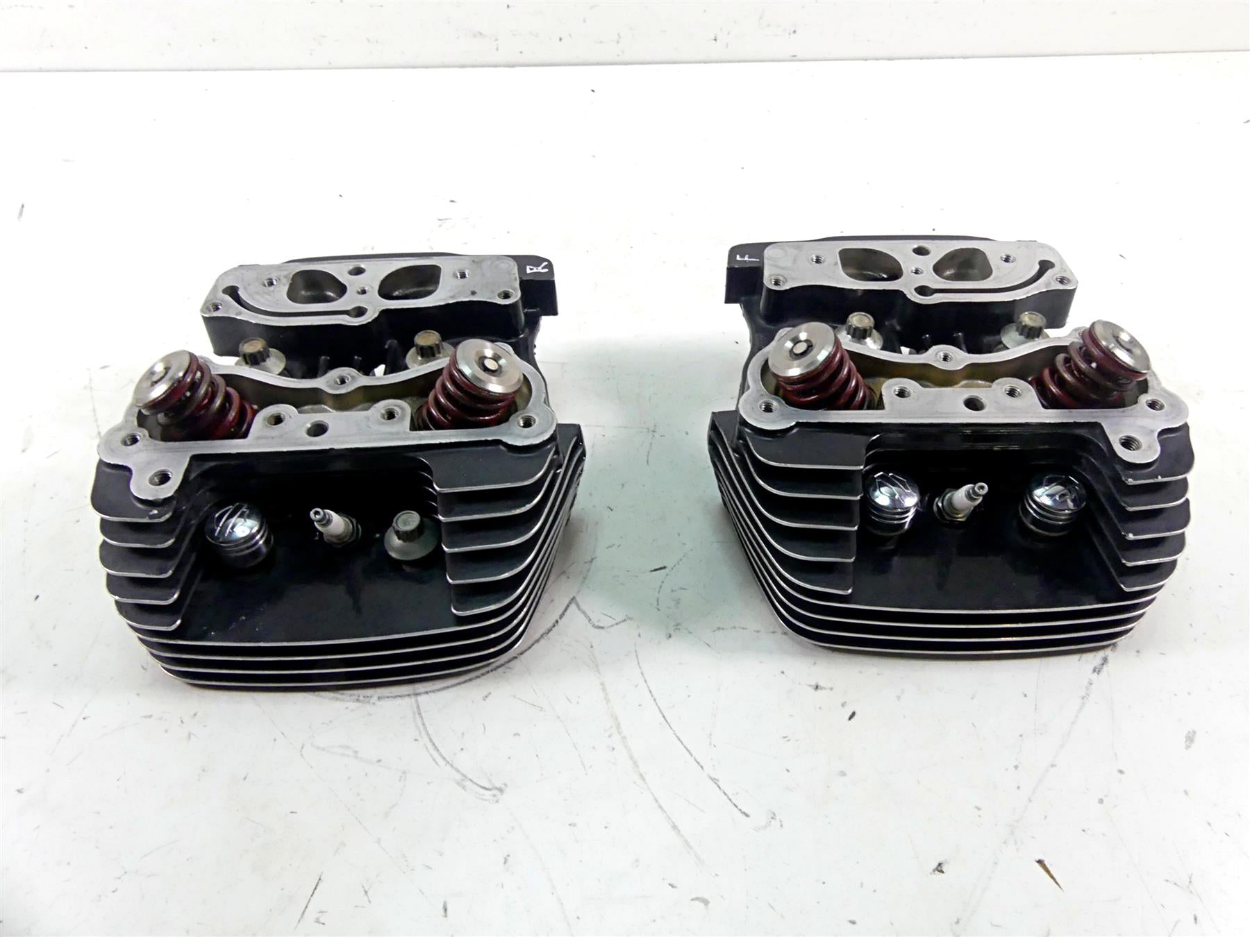 2002 Harley Touring FLHTC Electra Glide Big Valve Ported Cylinder Heads 16725-99 | Mototech271