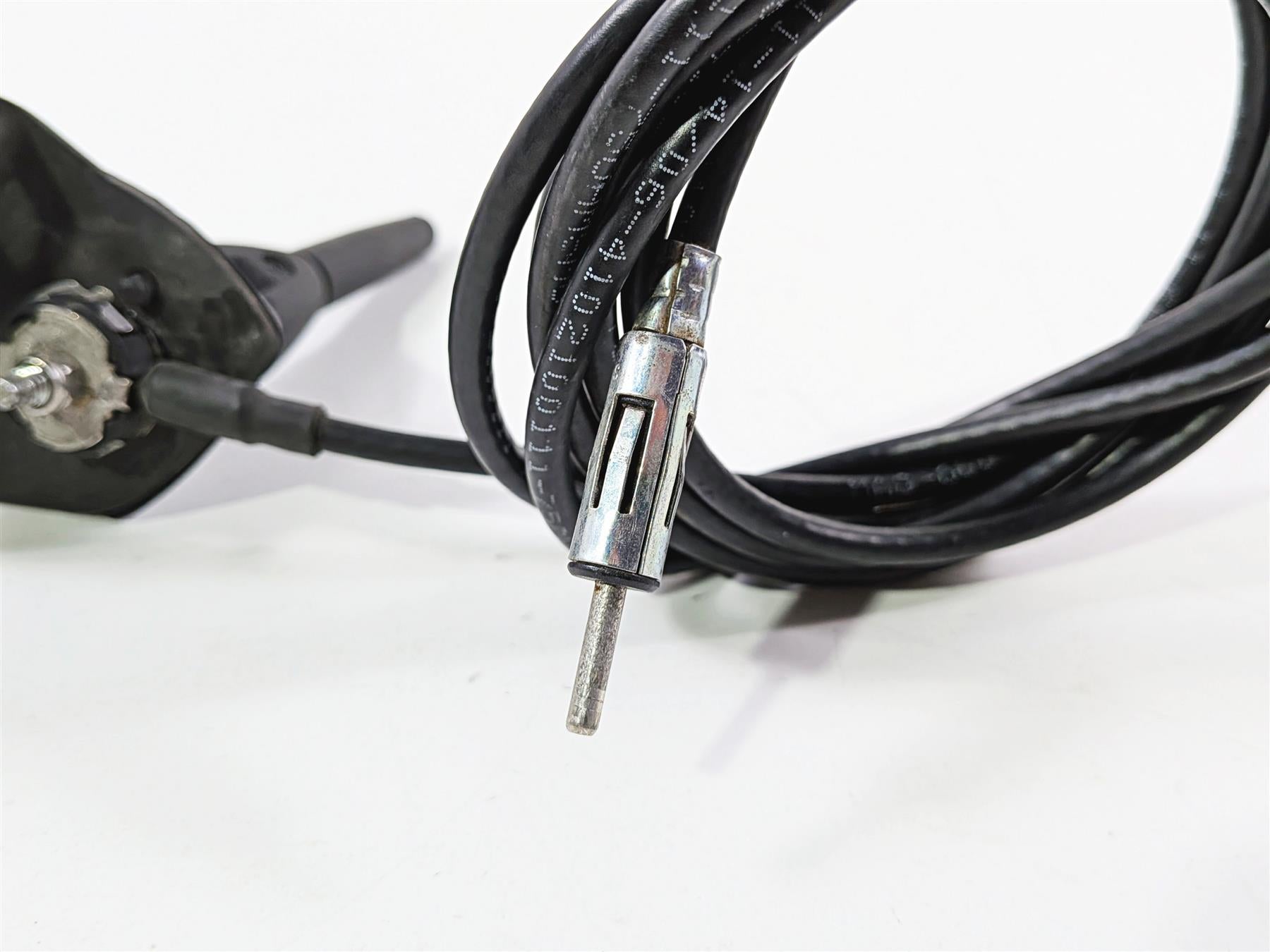 2015 Indian Chieftain Radio Antenna & Mount 4012213H 4012213-Mototech271