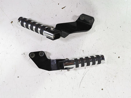 2002 Honda VTX1800 Retro Rear Passenger Footpeg Set 50680-MCV-000 50685-MCV-000 {{ shop.shopifyCountryName }} - Mototech271