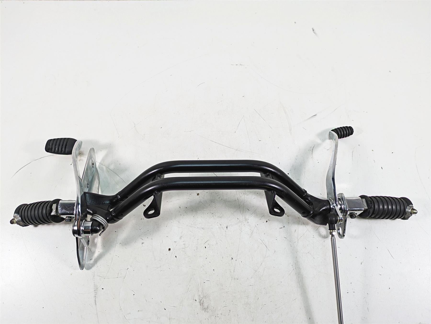 2011 Triumph America Front Footpeg Control Lever Set - Read T2082001 T2080733 {{ shop.shopifyCountryName }} - Mototech271