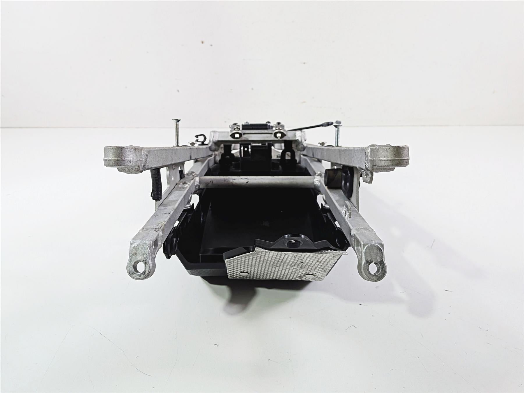 2018 Aprilia RSV4 RR Straight Rear Subframe Sub Frame 2B003589 {{ shop.shopifyCountryName }} - Mototech271