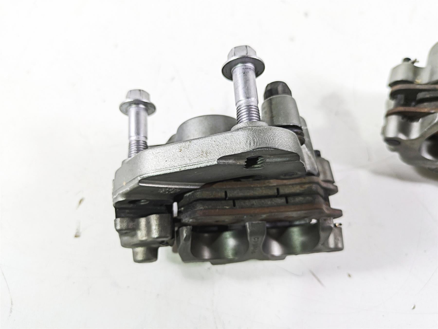 2021 Yamaha Tenere 700 XTZ7 Brembo Front Brake Caliper Set BW3-F580T BW3-F580U {{ shop.shopifyCountryName }} - Mototech271