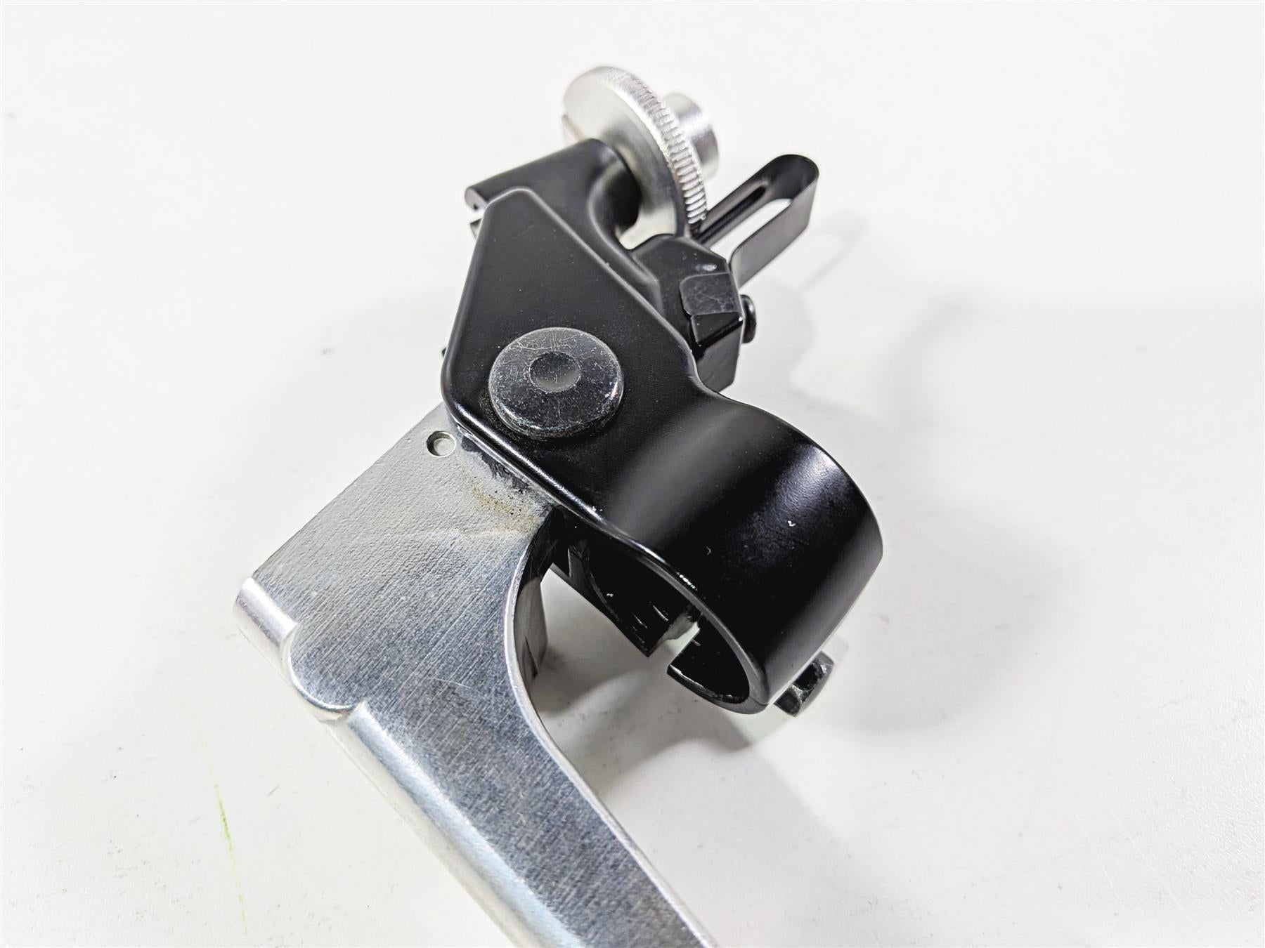 2025 Yamaha YZF R7 Nice Clutch Perch & Straight Lever 2C0-82910-02-00 {{ shop.shopifyCountryName }} - Mototech271