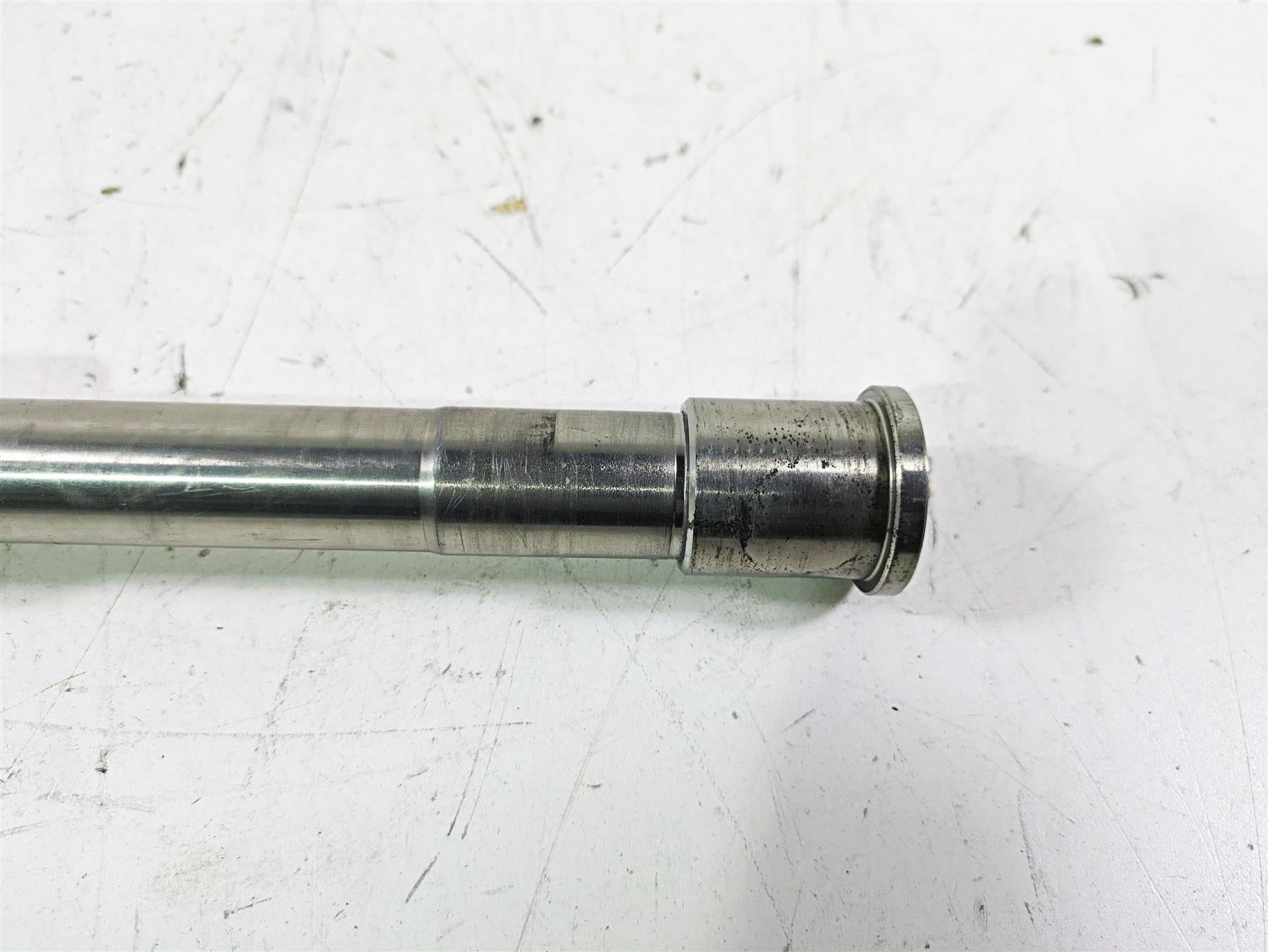 2021 Harley Softail FLSL Slim Front Wheel Spindle Axle 43000080 {{ shop.shopifyCountryName }} - Mototech271