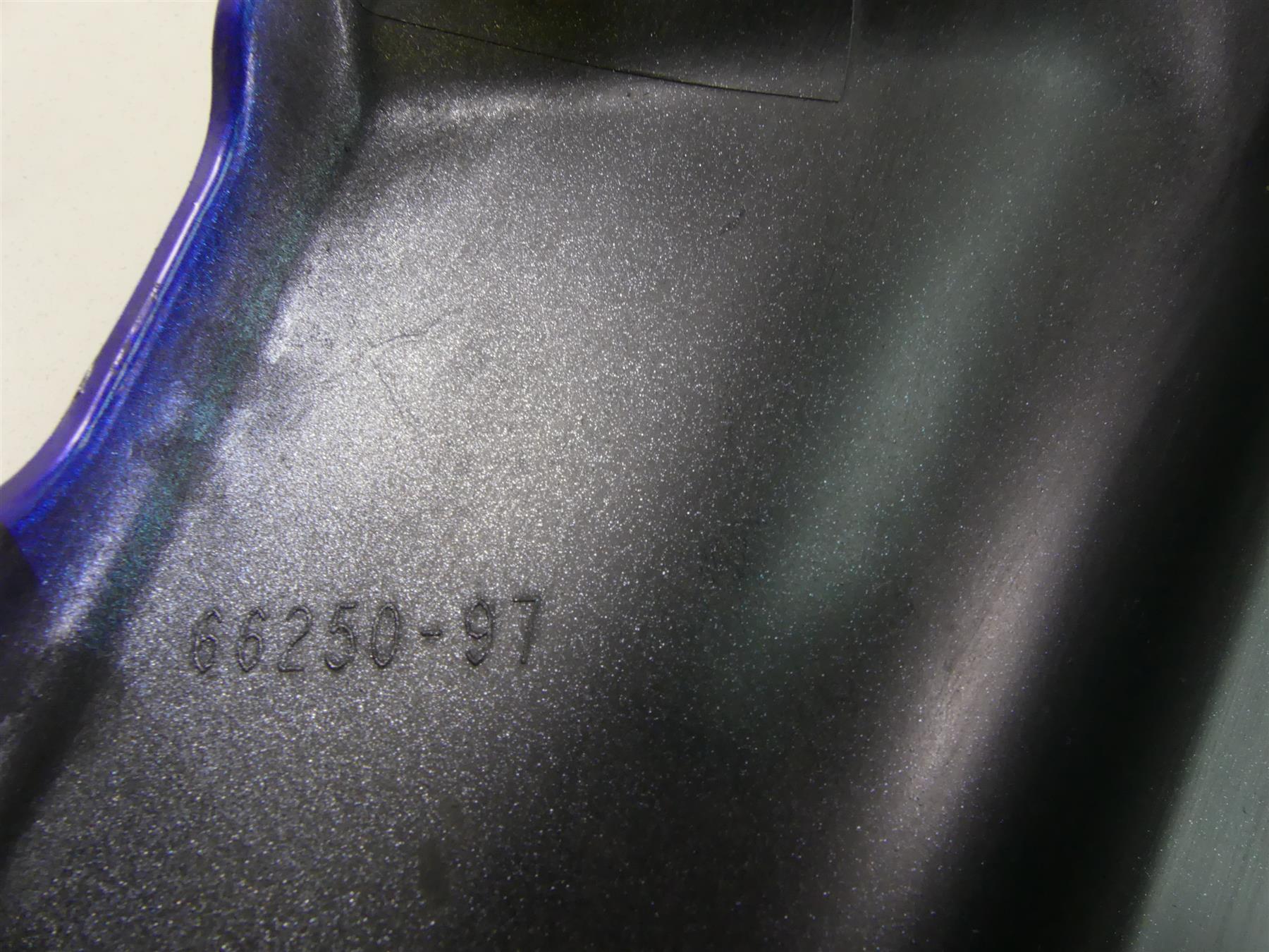 2004 Harley FLHTC SE CVO Electra Glide Side Cover Fairing Cowl Set 66048-97 {{ shop.shopifyCountryName }} - Mototech271