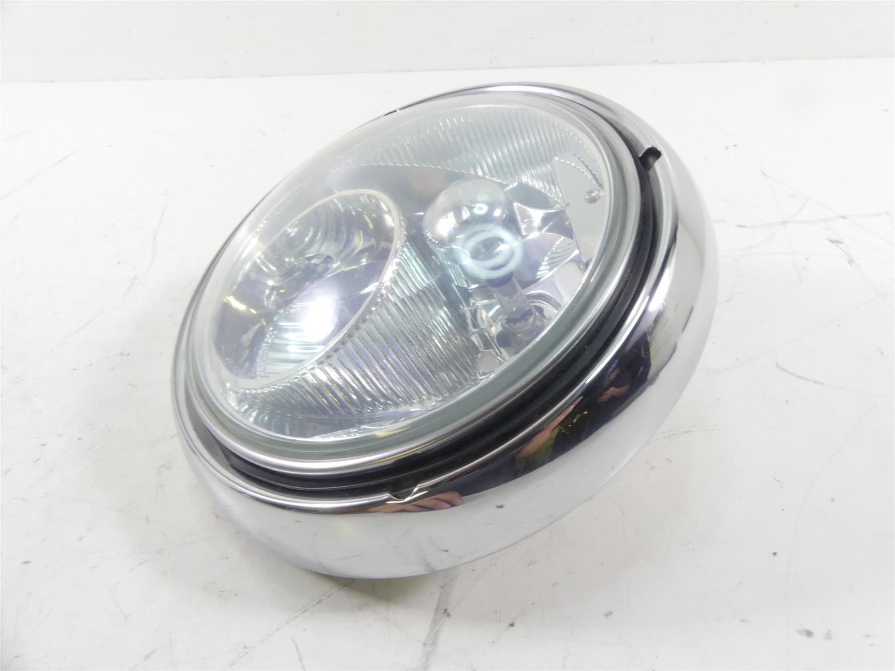 2014 Harley Touring FLHX Street Glide Front Headlight Head Light 67700064 {{ shop.shopifyCountryName }} - Mototech271
